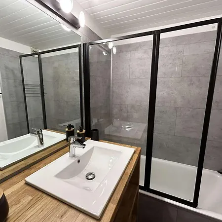2 Pieces, Cabine, Balcon, Pres Des Pistes, 6 Pers Appartement Méribel